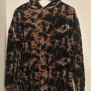 Tie-Dye Hooded Sweatshirt